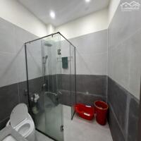 Bán nhà riêng tại đường Tây Hòa, Quận 9 _ Chỉ có 4 ti---_ 2 tầng 2 pn _ 70 m2 ( 7 x 10 )_ Shr.