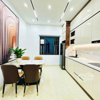 Bán Nhà Đẹp Vương Thừa Vũ Thanh Xuân, 50M2, 5T, Phân Lô, 2 Thoáng, Gần Ôtô, Giá Rẻ