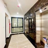 Tòa văn phòng phố Xuân La 120m2, 8T có hầm, MT9.4m vỉa hè 6m kinh doanh QH ổn định