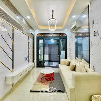 Nhà Đẹp 3 Phòng Ngủngay Cầu Bông Sát Q1 Tặng Full Nt