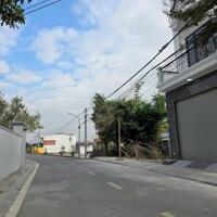 Bán lô GÓC mặt đường trục thôn Bạch Mai 71m giá chỉ 2,x tỷ  LH 0979087664