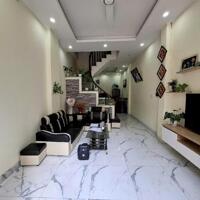 NHÀ 3 TÂNG PHỐ PHAN CHU TRINH, 40M* MT 4M GIÁ NHỈNH 8 TỶ, Ô TÔ, KINH DOANH
