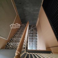 Bán Nhà Chdv , Khách Sạn Sát Mặt Tiền ( 4X23 ) Gần Cầu Kiệu , Hai Bà Trưng Quận 1 Cho Thuê 21 Triệu