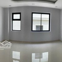 Cho Thuê Nhà Phố Lakeview City 5X20M, Nhà Hoàn Thiện Cơ Bản Giá 27 Triệu/Thương Lượng Liên Hệ:0786831281