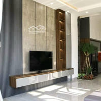 Cần Cho Thuê Gấp Nhà Kim Mã,Diện Tích55M2 X 6 Tầng, Thông Sàn, Đủ Đồ. Gía 16 Triệu/Th Liên Hệ: 0973 848163
