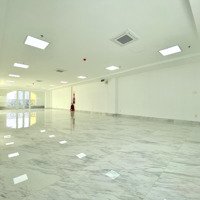 Sàn Văn Phòng Mới - Sang Trọng -Diện Tích180M2 - Mặt Tiền Đường 2 Chiều Sát Quận 1 - Giá Tốt