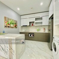 Bán Gấp Căn Hộ Cao Cấp Vinhomes Nguyễn Chí Thanh, 2 Ngủ 86M2 Full Nội Thất Giá Bán 8 Tỷ Liên Hệ: 0814332325