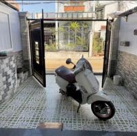 Nhà mới 3 phòng trung tâm phù hợp ở và kinh doanh nhỏ