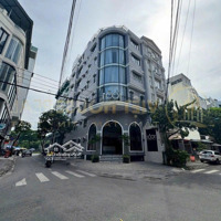Bán Khách Sạn 35 Phòng Căn Góc 2 Mặt Tiền .Diện Tích: 10X20M , Hầm 6 Lầu , Thuê 180 Triệu/Th. Giá Bán43 Tỷ