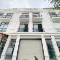 Cho thuê shophouse VinCom Xuân Khánh chỉ 38 triệu