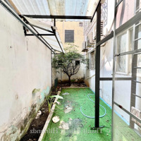 Cho Thuê Căn Hộ Studio Sân Vườn, Full Nội Thất, Rộng 35M2, Gần Bigc Tô Hiến Thành