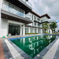 Nhỉnh 80 Triệu/M2 Sở Hữu 520M2 Căn Boutique Villa Ngay Trục Đường Phạm Văn Đồng Có Dòng Tiền 2,5 Tỷ/Năm