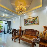 Bán Nhà 3 Tầng Btct, View Công Viên, Gần Đh Ngân Hàng Thủ Đức,Diện Tích100M - Giá Rẻ Như Cho Nhỉnh 6 Tỷ