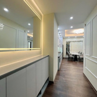Chung Cư 262 Nguyễn Huy Tưởng 140M, 3 Ngủ... Giá Chào 8.5Tỷ .