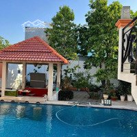 Cho Thuê Biệt Thự Bà Rịa ( Diện Tích: 250M2) Giá Thuê 35 Triệu / Tháng Có Nội Thất + Hồ Bơi