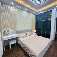 Khúc Thừa Dụ, 15M Ra Ô Tô Tránh, Ngõ Thông, Nhà Đẹp, Ở Ngay, 33M2, 8 Tỷ, 0818308386