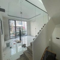 Nhà Mới Xây Cho Thuê Ở Lê Văn Sỹ, Quận 3