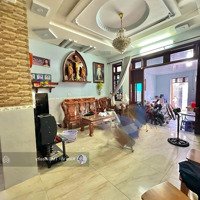 Chính Chủ Gửi Bán Biệt Thựmặt Tiềnđường Xe Hơi Gần Nhà Thờ Tân Lập P. Bình Trưng Đông Quận 2
