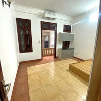 Bnb 76 Cho Thuê Phòng Trọ Đẹp, Ban Công Rộng Tại Cự Lộc, 3,6 Triệu, 25M2.