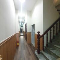 Nhà 2 lầu mặt tiền gần bến Ninh Kiều kinh doanh tự do
