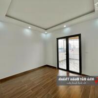80m2 nhà 5 tầng xây mới độc lập có thang máy tại 193 Văn Cao
