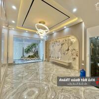 80m2 nhà 5 tầng xây mới độc lập có thang máy tại 193 Văn Cao