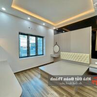 60m2 nhà xây mới độc lập 5 tầng có thang máy tuyến 2 Lê Hồng Phong