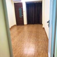 Cho Thuê nhà ngõ Giáp Nhất - Giáp Royal City, Thanh Xuân 52m- 4 tầng - 5PN- 3wc - Giá 17 triệu