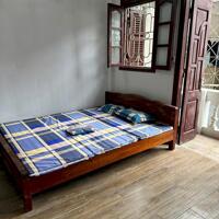 Cho thuê CCMN phòng khép kín, nhà mới xây đảm bảo PCCC, có lối thoát hiểm, cửa sổ, ban công thoáng, số 16C ngõ 85 phố Xuân Thuỷ.