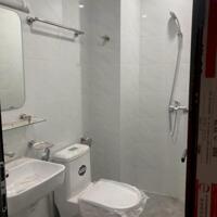 Cho thuê nhà Giải Phóng - Hoàng Mai 40m x 5T, 6PN7VS giá 12tr, nhà mới, 20m ra oto