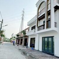 Nhà 1 trệt 1 lầu liền kề QL1A Thân Cửu Nghĩa,có nội thất cơ bản