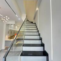 Nhà lầu mới gần Cầu Đầu Sấu và bệnh viện Da liễu
