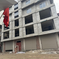 Kv Hoàng Mai- Hiện Tại Em Đang Có Công Trình Chuẩn Bị Cho Thuê 300M2