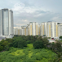 Bán Căn Sky Garden 2 Phòng Ngủfull Nt View Thoáng, Đang Cho Thuê 22 Triệuiệu/Tháng Ngân Hàng Cho Vay Tới 80%