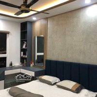 Cho Thuê Căn Hộ Diamond Riverside Cách Trung Tâm 10 Phút Xe Máy, Đầy Đủ Tiện Nghi