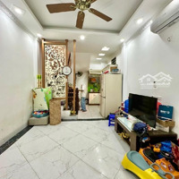 6.2 Tỷ * 38M , Phố 8/3 Hbt , Mặt Ngõ , Lô Góc , 30M Ra Ôtô , Ngõ Thông , Công Nặng Tiện Ích Đầy Đủ