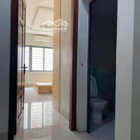 Cho Thuê Nhà Phố Tư Đình - Bát Khối - 3 Phòng Ngủ- Gần Ô Tô - N.thất Cơ Bản- Ở Hộ Gia Đình- Gần Aeon Mall