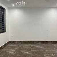 Cho Thuê Nhà Nguyên Căn Tại Lý Sơn - 4 Phòng Ngủ- Full Nội Thất - Oto Qua Nhà - Gần Trường Chợ ,Công Viên