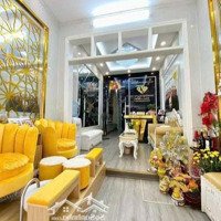 Cho Thuê Nhà Chân Đế Sầm Uất Nhất Linh Đàm, Diện Tích: 60M2, Mặt Tiền Tận 9M, Xung Quanh Đông Đúc