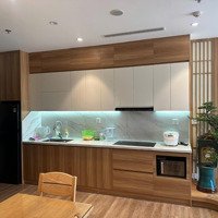 Cho Thuê Căn Hộ Cao Cấp 1,5 Phòng Ngủ Nội Thất Cao Cấp Giá Chỉ 10 Triệu
