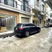Chĩnh Chủ Cần Cho Thuê Nhà Câp 4 Ngoc Thuy 100 M
