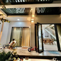 Bán Nhà Mặt Phố Tại Nguyễn Hữu Tiến, 23 Tỷ, 190M2, 4 Tầng, 7 Phòng Ngủ 6 Vệ Sinh Giá Ưu Đãi, Chính Chủ