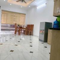 Cho thuê nhà mới đẹp, full đồ ở đường Hoàng Mai 30m x 5T giá 12tr, cách mặt đường 5m