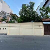Biệt Thự Sân Vườn Giá 99 Triệu/M2 Trong Khu Biệt Thự Trường Chinh, Quận Tân Bình, Diện Tích: 20 X 30M