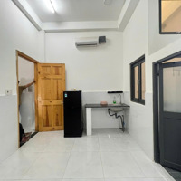Chủ Nhà: Còn 1 Phòng Cho Thuê Có Đủ Nội Thất, 31/32 Lê Lai, Nhà 5 Tầng Xe Tải Thông , 3,7 Triệu/Tháng