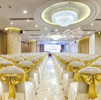 Bán Khách Sạn Góc 2 Mặt Tiền Hoàng Kế Viêm Cách Biển Mỹ Khê Chỉ 150M Doanh Thu Hơn 2 Tỷ/Tháng