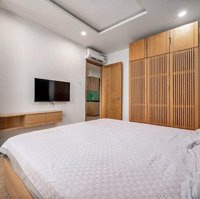 Bán Tòa Căn Hộ Hồ Bơi Siêu Đẹp - Doanh Thu 180 Triệu/Th, Khu Biển Du Lịch, Đà Nẵng