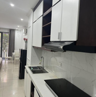 Chính Chủ Cho Thuê Căn Hộ 45M2 Full Đồ Đẹp, Có Ban Công Phố Hoàng Như Tiếp Giá Bán 6 Triệu: 0916393862