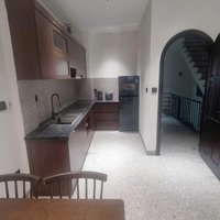 Cho Thuê Căn Hộ 45M2 Có 1 Phòng Ngủ Riêng Full Đồ Cực Xinh Đẹp Phố Ngọc Thụy Giá 7 Tr/Th 0916393862