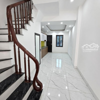 Tả Thanh Oai, 4 Tầng Gần 40M Như Hình, Trước Nhà Rộng 3M